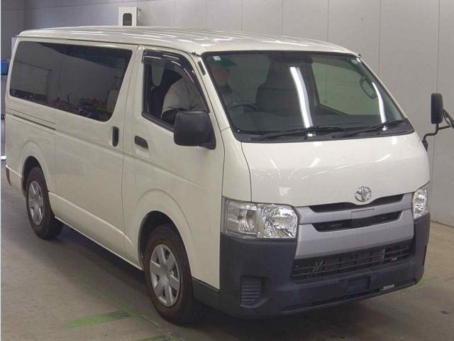 TOYOTA REGIUS ACE VAN