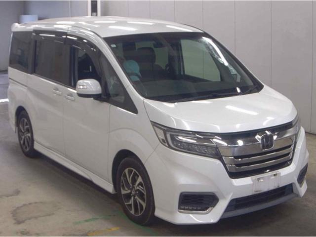 HONDA STEPWAGON SPADA