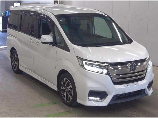 HONDA STEPWAGON SPADA