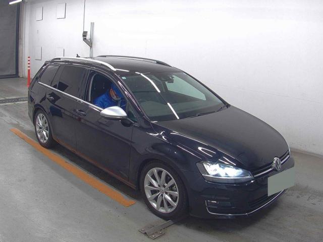 VOLKSWAGEN GOLF VARIANT