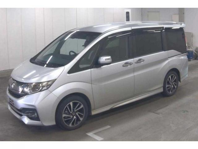 HONDA STEPWAGON SPADA
