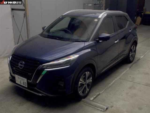 NISSAN KICKS
