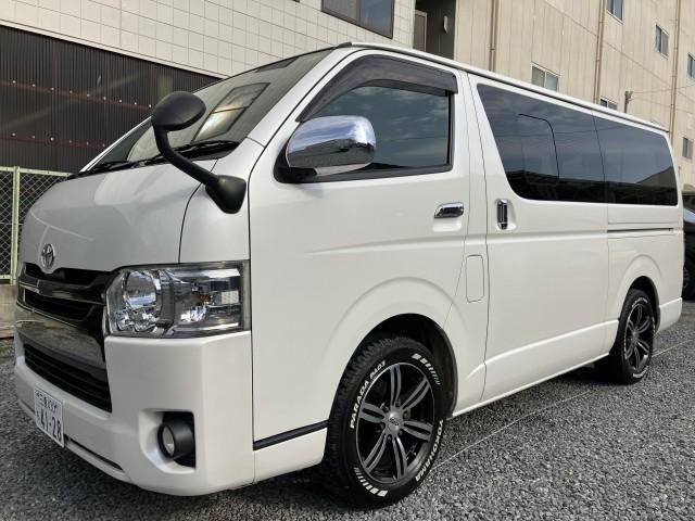 TOYOTA REGIUS ACE VAN