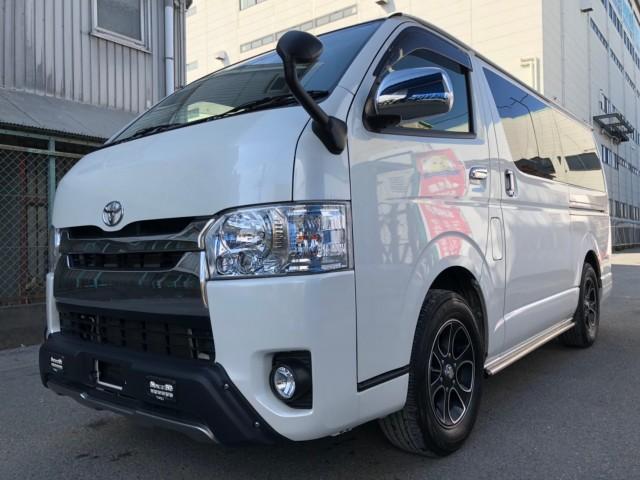 toyota van hiace 2019