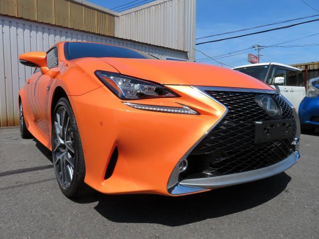 レクサスRC350“Fスポーツ”（FR/8AT）／RC F（FR/8AT）【海外試乗
