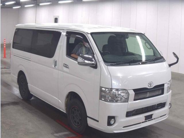 Toyota Regius ACE VAN