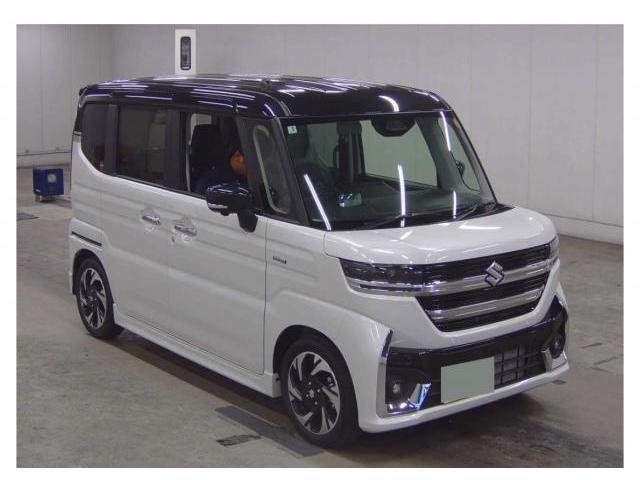 Suzuki Spacia Custom