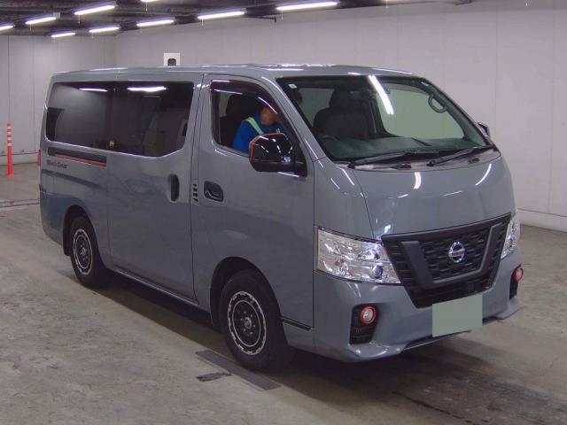 Nissan Nv350caravan VAN