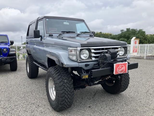 Toyota Land Cruiser 70