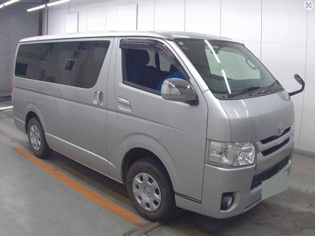Toyota Regius ACE VAN