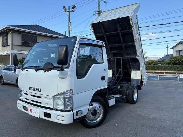 Isuzu ELF Truck