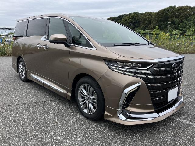 Toyota Alphard Hybrid