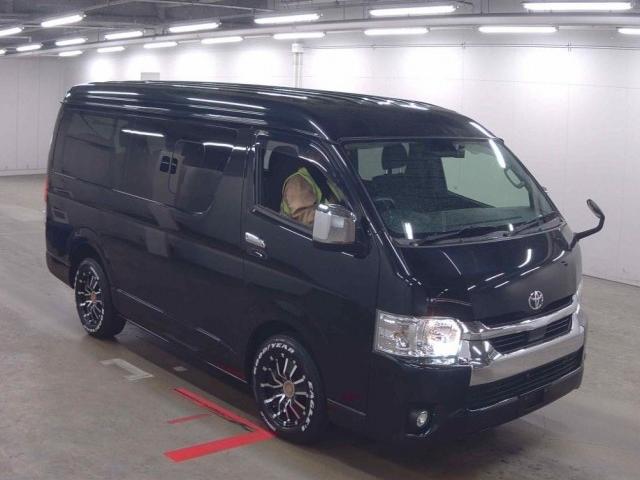 Toyota Hiace Wagon
