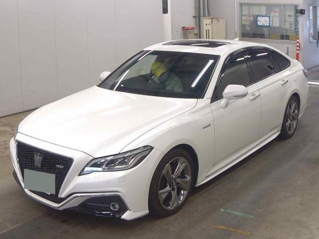 Toyota Crown Hybrid