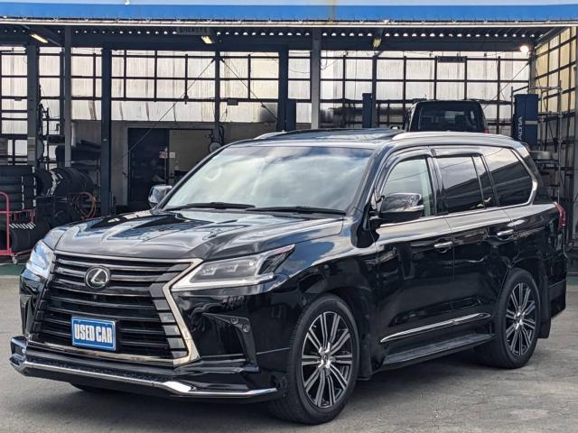 Lexus LX
