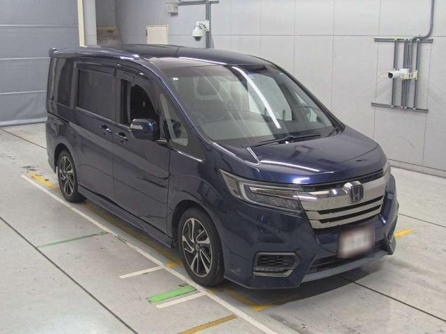 Honda Stepwagon Spada