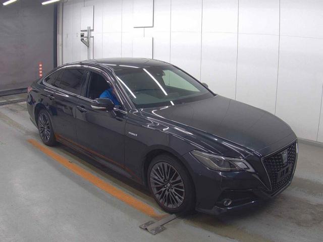 TOYOTA CROWN HYBRID 6AA-AZSH20 2020