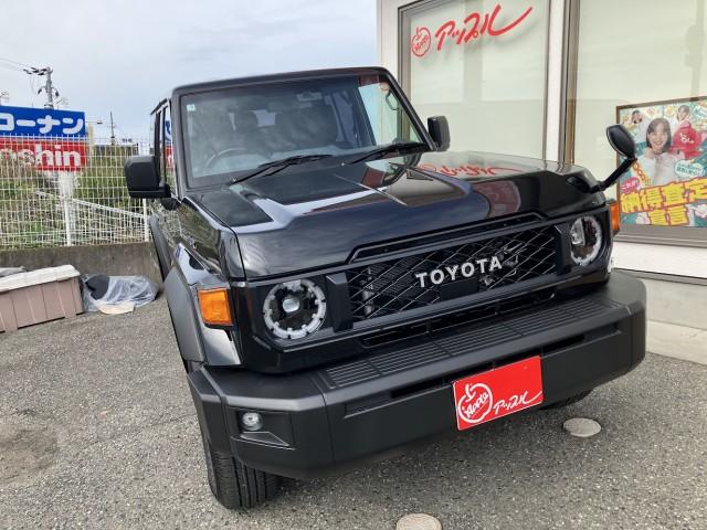 Toyota Land Cruiser 70