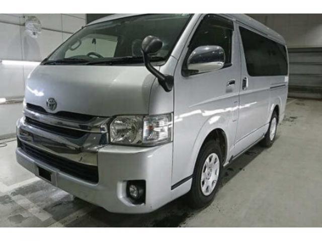 Toyota Hiace Wagon