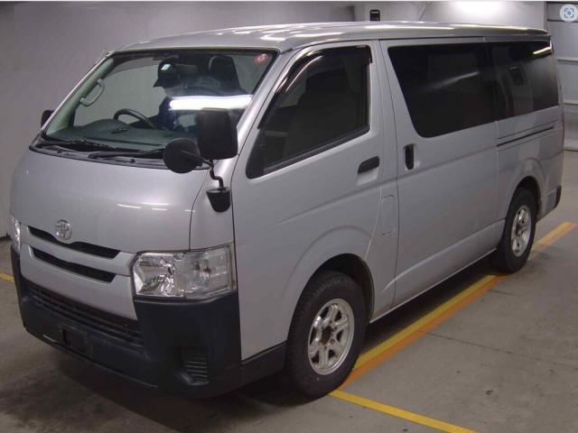 Toyota Regius ACE VAN