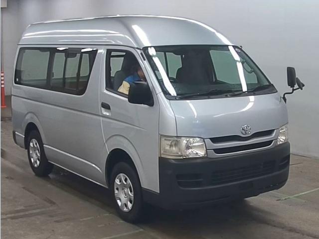 Toyota Regius ACE VAN