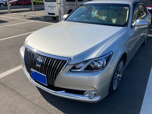 Toyota Crown Majesta