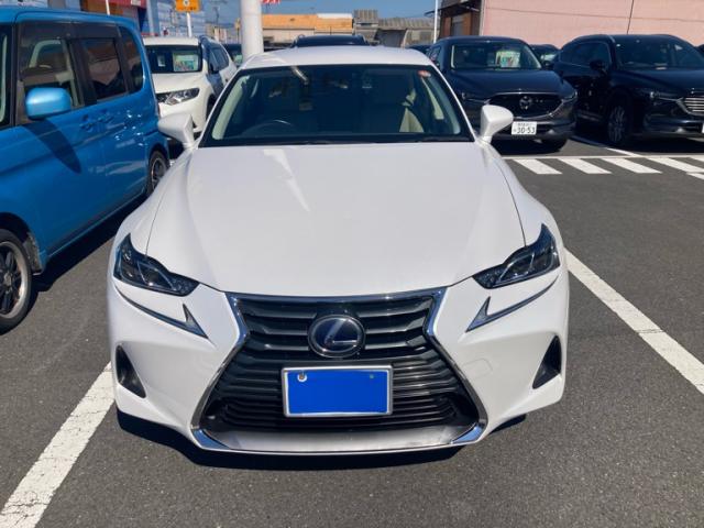 Lexus IS