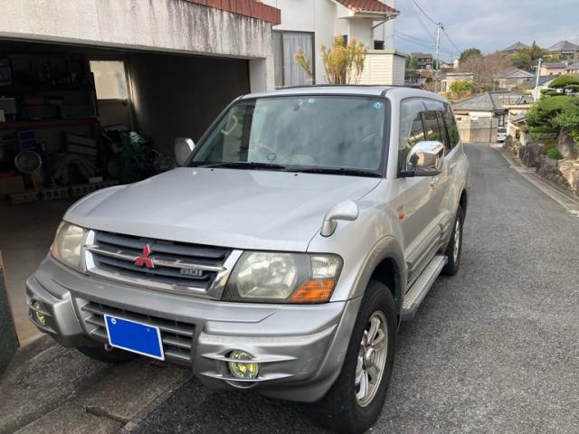 MITSUBISHI PAJERO