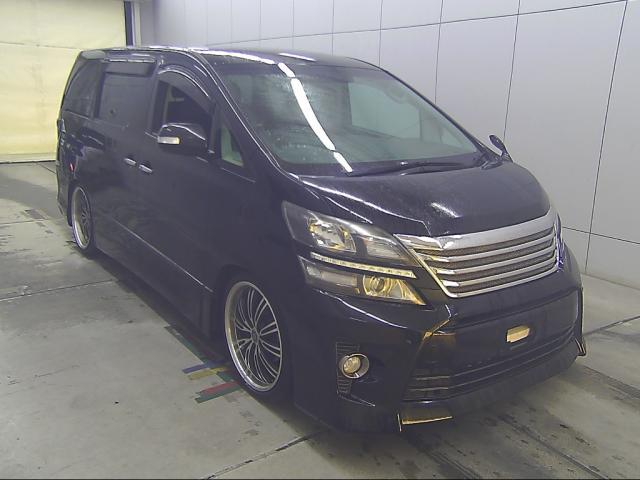 TOYOTA VELLFIRE