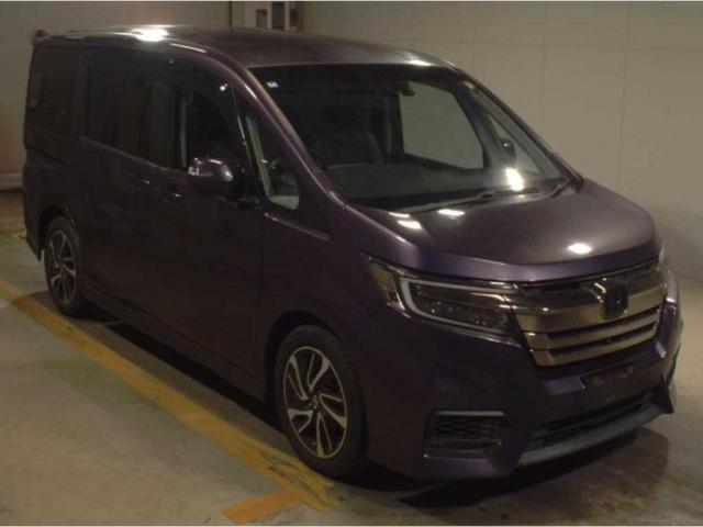 HONDA STEPWAGON SPADA