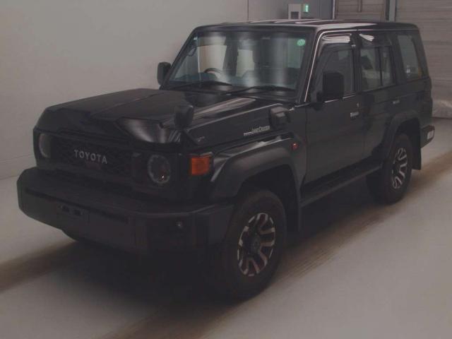 TOYOTA LAND CRUISER 70