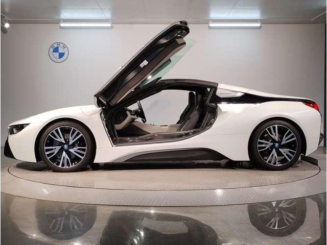 2018 Bmw I8 CLA-2Z15U 4WD - Car Price $104,998