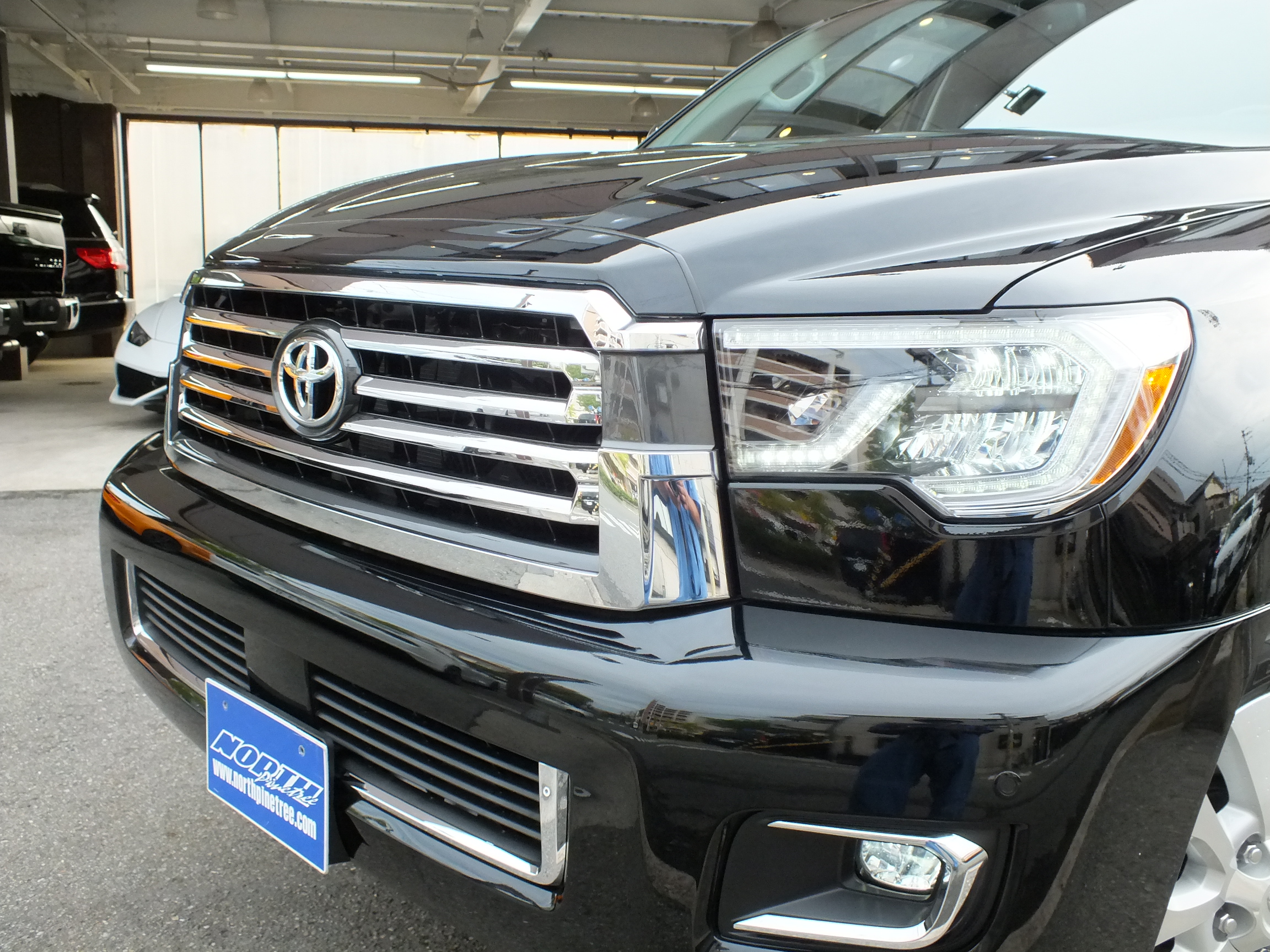 USトヨタ セコイア フロントグリル USグリル 08-13トヨタセコイアブラックビレットグリルグリルアッパー