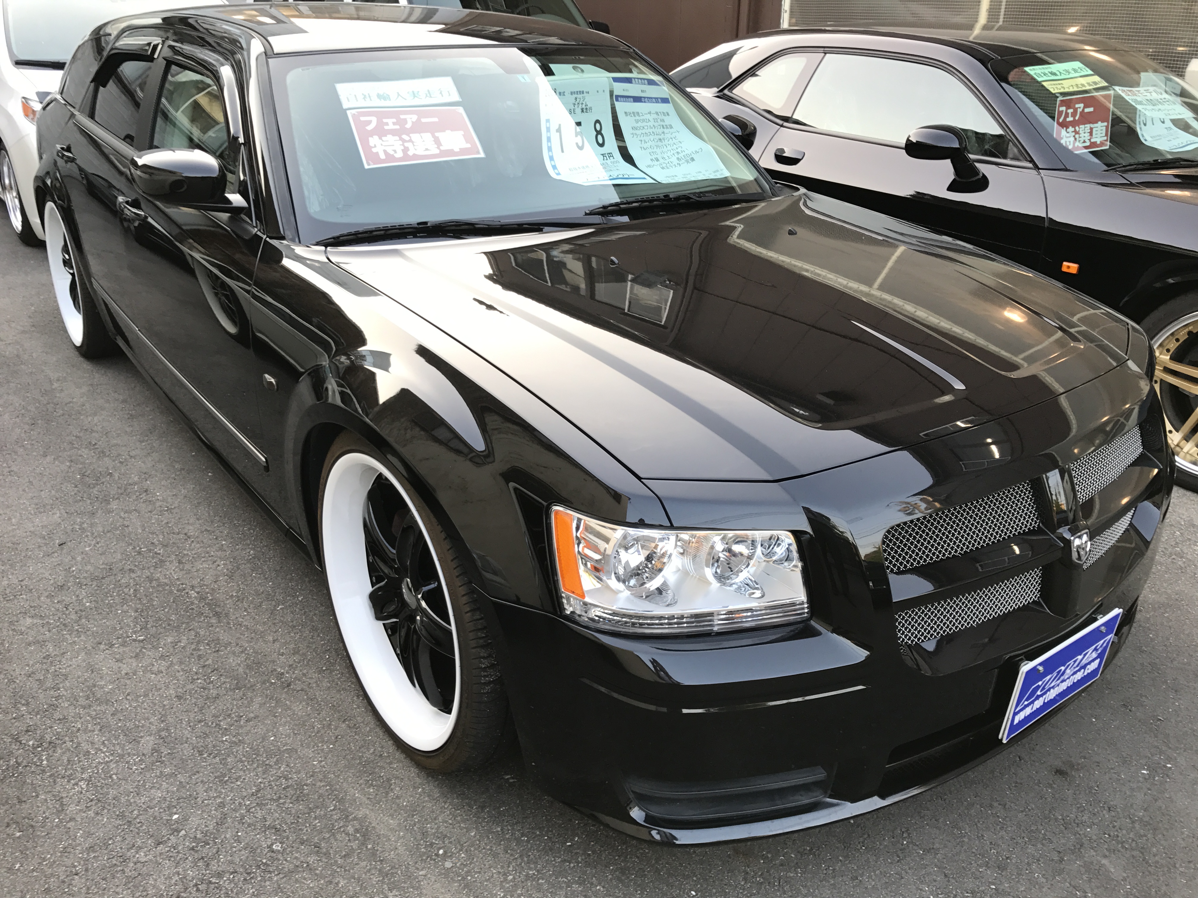 ダッジ マグナム ダッジ マグナム アーカイブ - BUZZ FACTORY | BUZZ GALLERY TOKYO