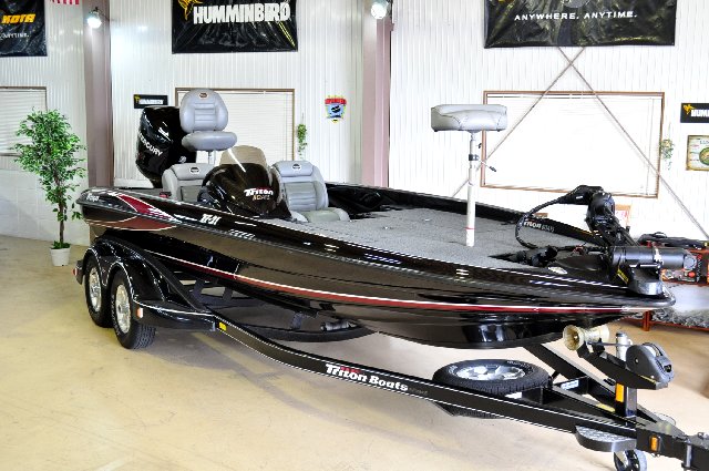 バスボート中古・新艇販売、アルファインターナショナル
