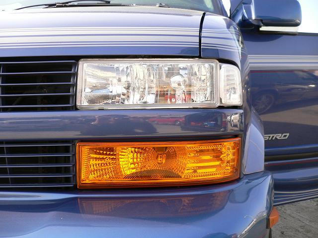 シボレー　アストロ　大阪　アメ車 輸入車　カスタム　HID　LED  修理　車検　整備 パーツ　ABS修理 専門店 ガレージアクト Garage-Act