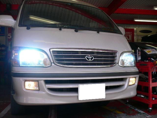 ハイエースHID