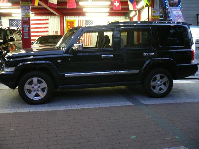 JEEP　COMMANDER