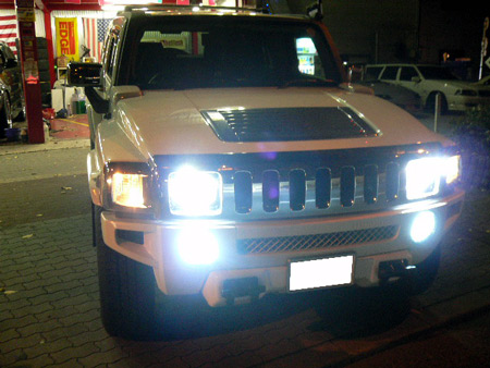 HUMMER H3 カスタム HID 取付 パーツ 装着 車検 点検 整備 アメ車 専門店 大阪 ガレージアクト