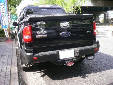 アメ車　カスタム　マフラー　加工取付　フォード　エクスプローラー 純正マフラー　ギブソンマフラー　交換　パーツ　輸入　専門店　大阪　ガレージアクト