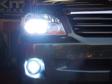 トヨタ ノア HID