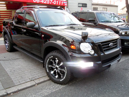 アメ車 HID 社外品 6000k　8000k　カスタム パーツ 販売 取付け 専門店 大阪 ガレージアクト