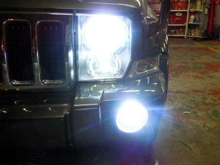 コマンダー HID アメ車 専門店 大阪 ガレージアクト