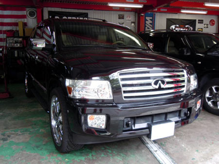 インフィニティ QX56 オイル交換 エレメント オイルフィルター 交換 アメ車 専門店 大阪 ガレージアクト