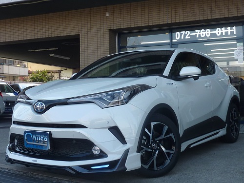 トヨタ　C-HR 大阪　クルーズ　国産車　輸入車　外車　新車　中古車