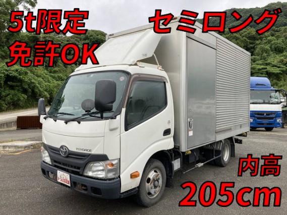 Used TOYOTA TOYOACE