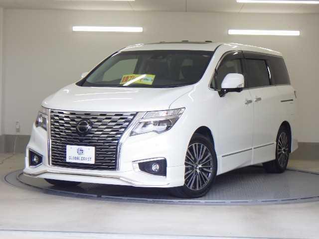 Used NISSAN ELGRAND