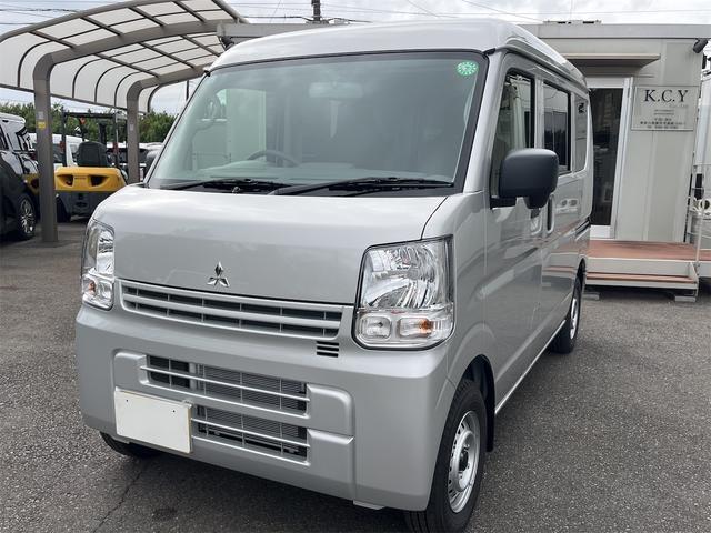 Used MITSUBISHI MINICAB VAN