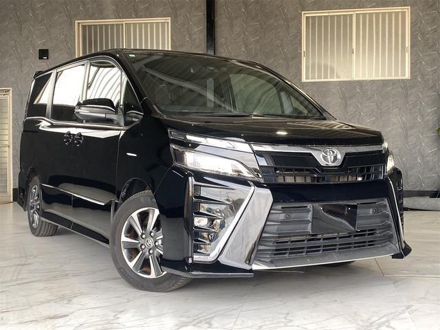 Used TOYOTA VOXY