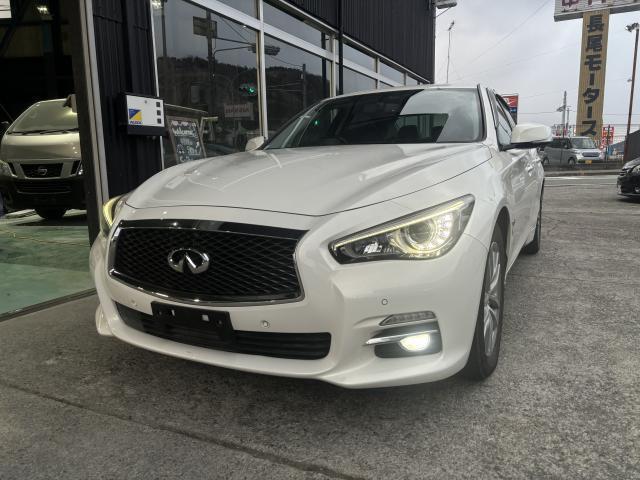 Used NISSAN SKYLINE